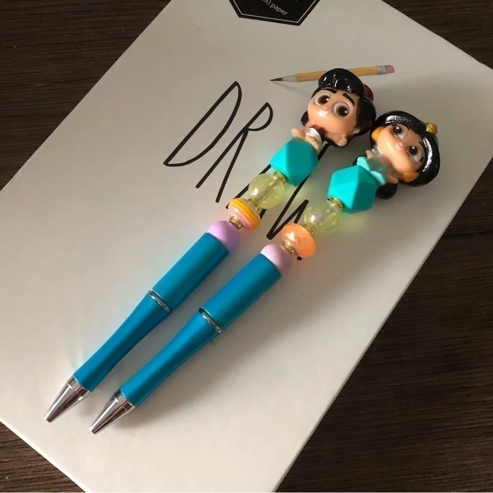 Disney Doorables: Aladdin: Princess Jasmine & Aladdin handmade beaded pens